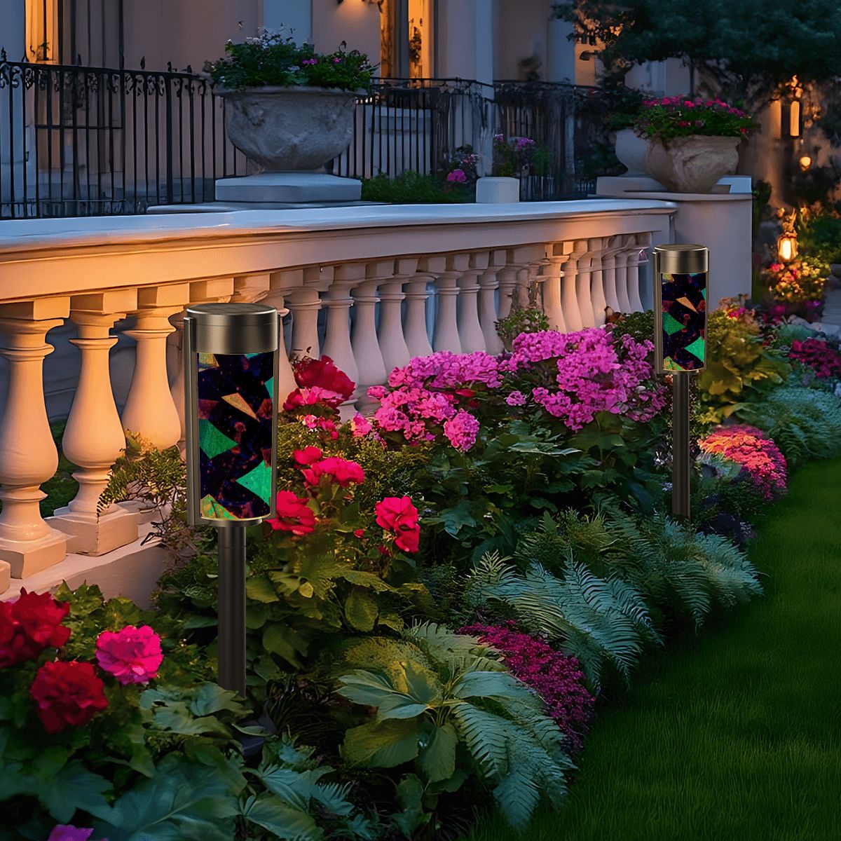 Gavin Scott Adjustable Outdoor Solar Lights (set of 4)