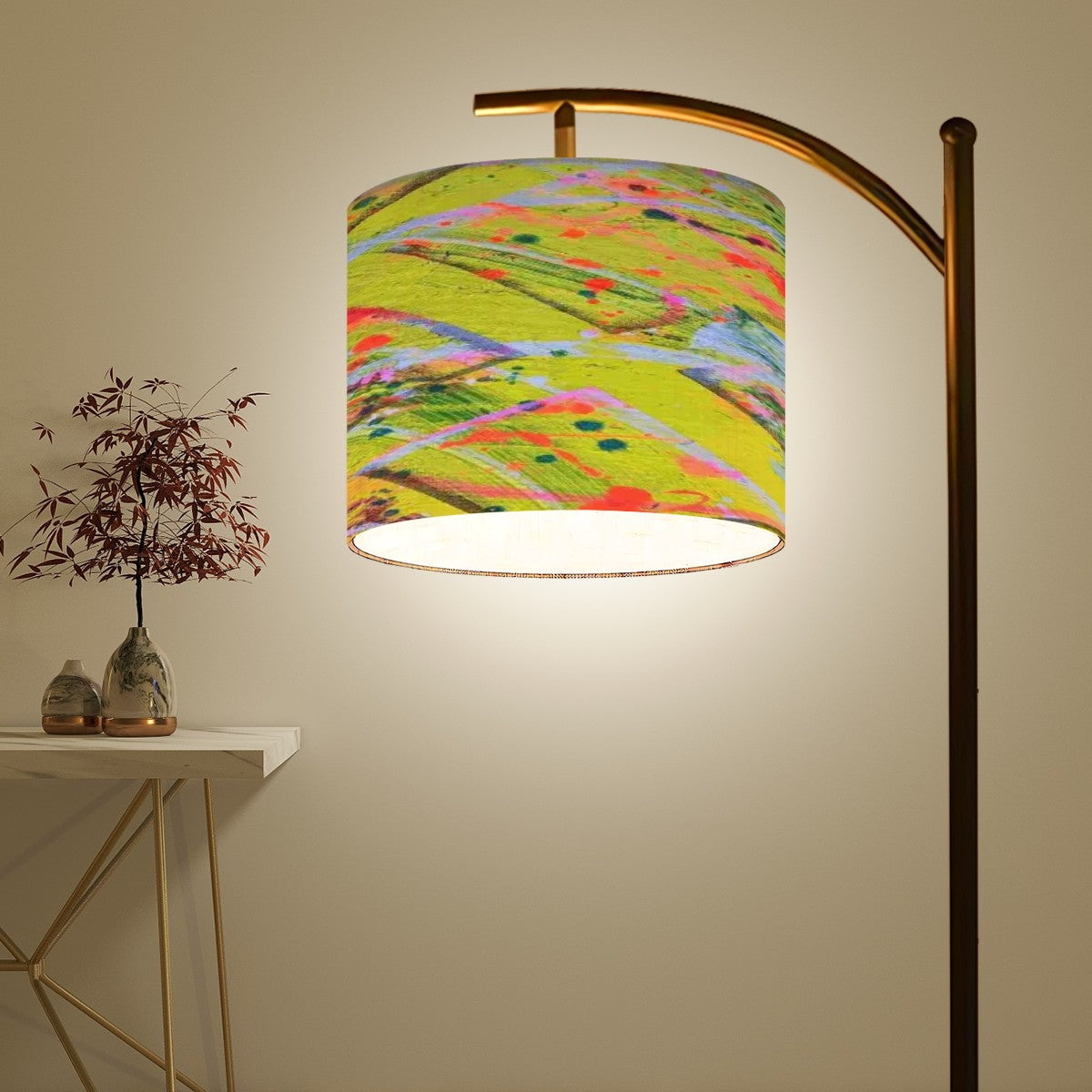 Gavin Scott Arc Floor Lamp w/Remote