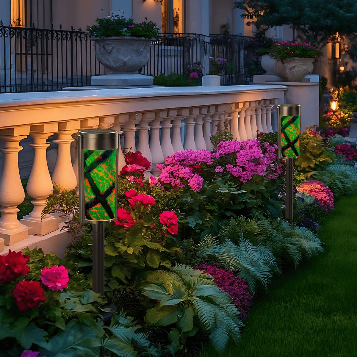 Gavin Scott Adjustable Outdoor Solar Lights (set of 4)