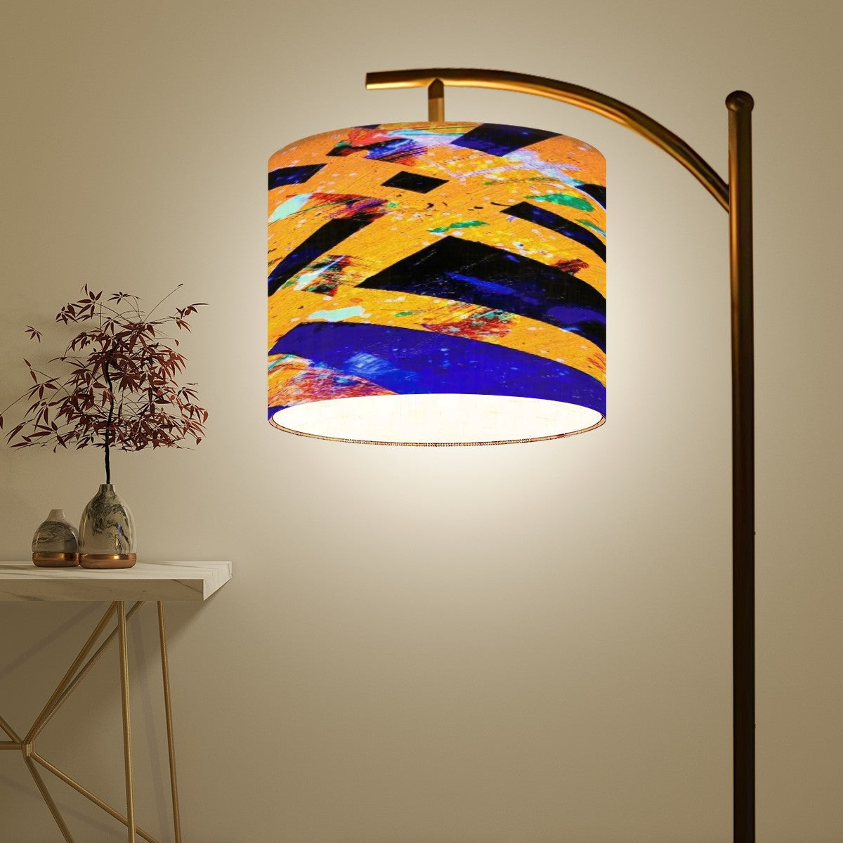 Gavin Scott Arc Floor Lamp w/Remote