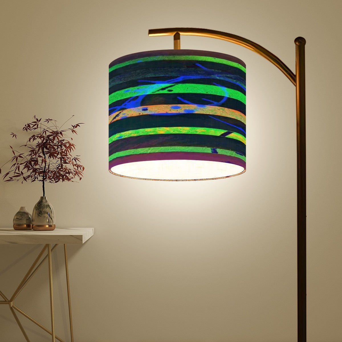 Gavin Scott Arc Floor Lamp w/Remote