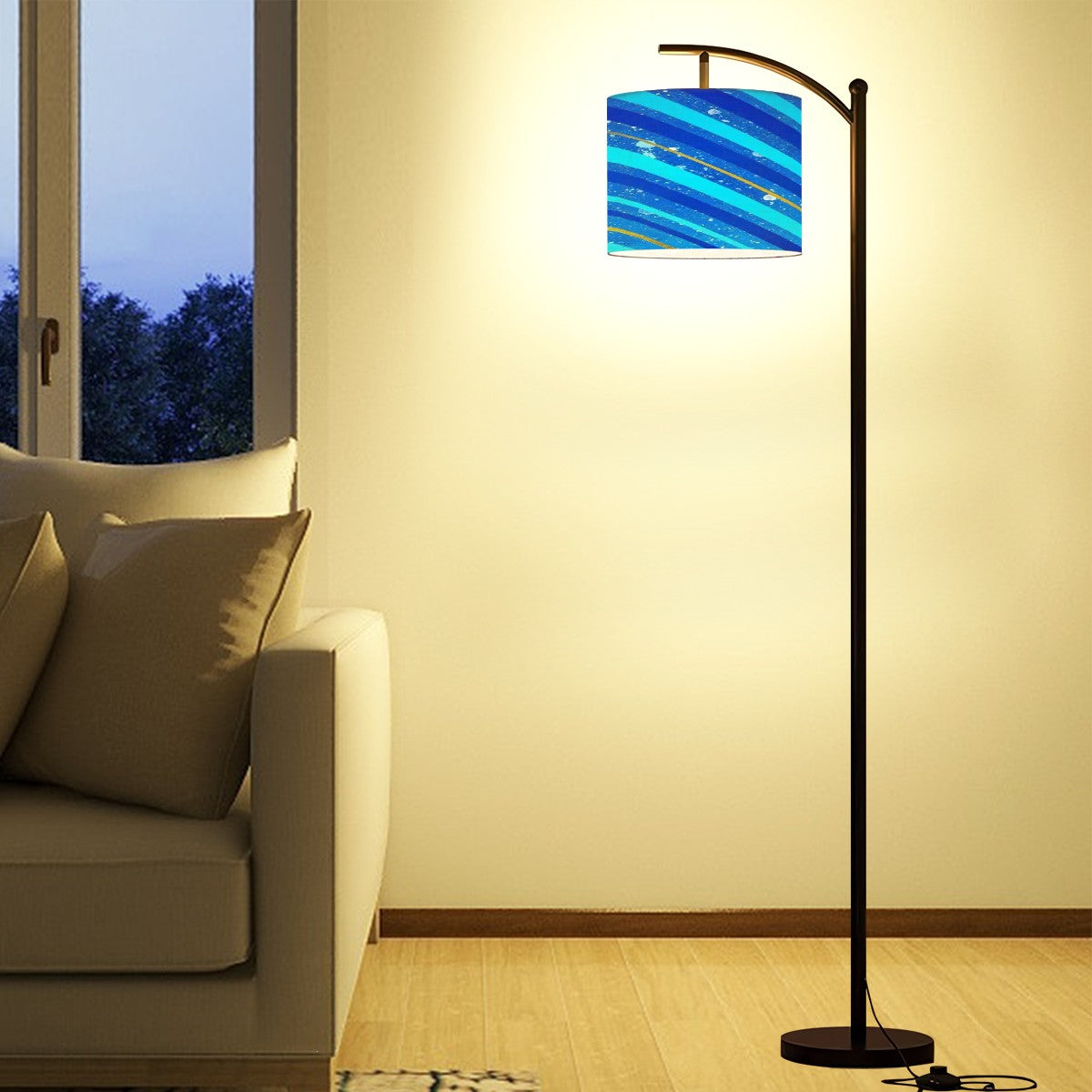 Gavin Scott Arc Floor Lamp w/Remote