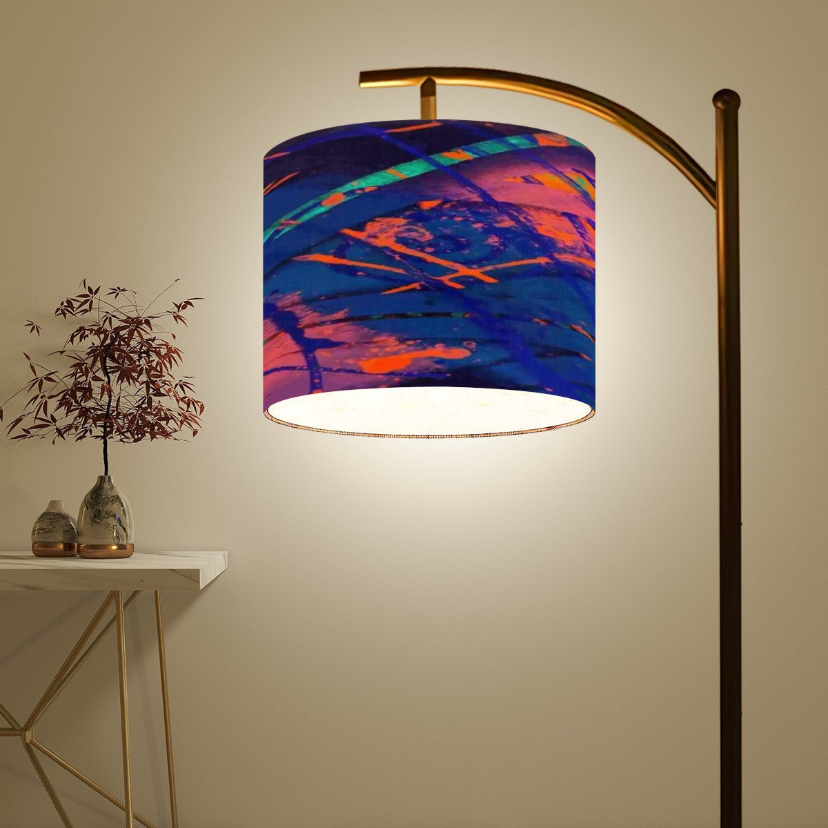 Gavin Scott Arc Floor Lamp w/Remote