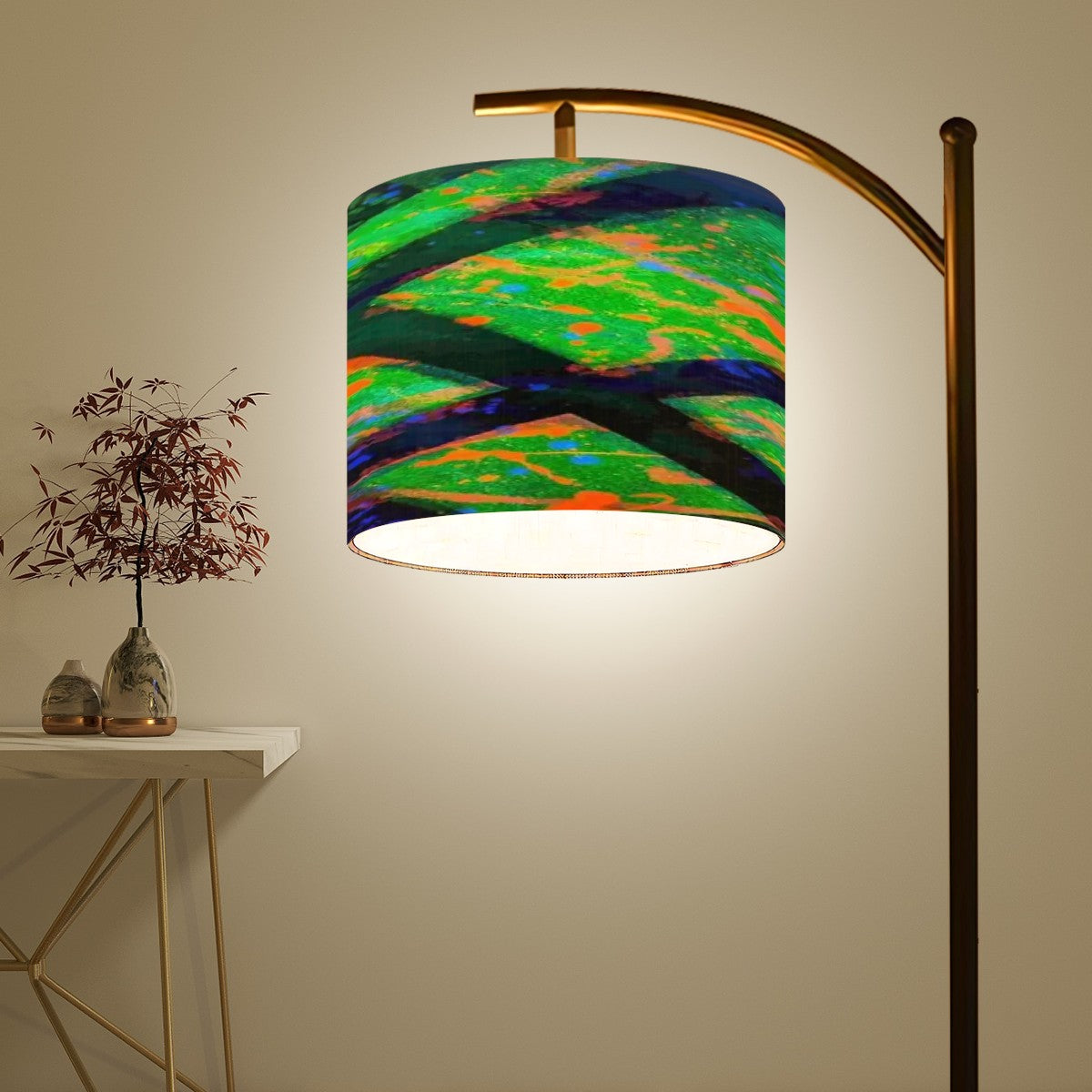 Gavin Scott Arc Floor Lamp w/Remote