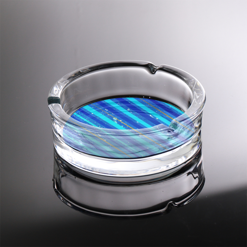 Gavin Scott Round Glass Ashtray with 3 Slots