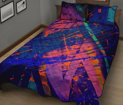 Gavin Scott Quilted Bed Set