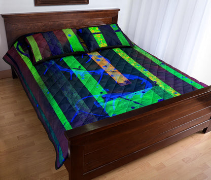 Gavin Scott Quilted Bed Set