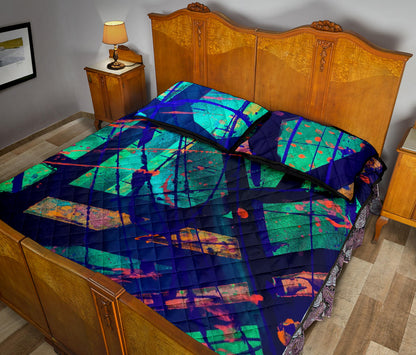 Gavin Scott Quilted Bed Set